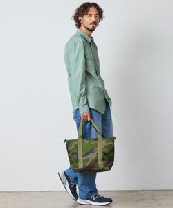 Сумка-тоут Hunter с застежкой-молнией и плечевым ремнем, камуфляжная расцветка, средний размер.