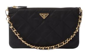 Женская черная тканевая клатч PRADA