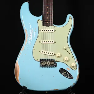 Fender Custom Shop '62 Stratocaster Heavy Relic - Старый Daphne Blue 2025 (CZ582576)