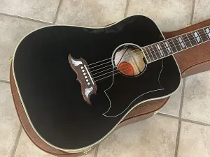 Акустико-электрогитара Gibson Elvis Dove 2024, эбен