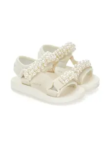 Босоножки с искусственным жемчугом Monnalisa, белый