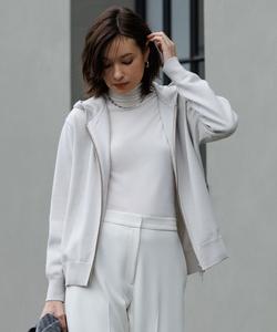 Мягкая вязаная толстовка на молнии из смеси кашемира, пригодная для стирки.