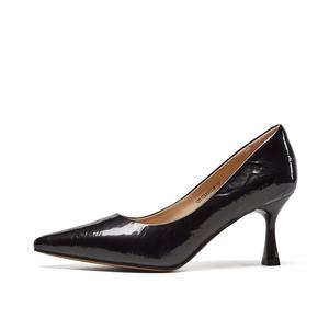 YEARCON Тонкие каблуки на шпильке для женщин черные, цвет Black