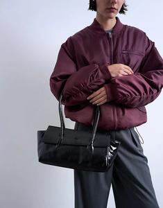 Сумка через плечо Topshop Sunny с асимметричным клапаном черного цвета