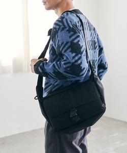 Черная сумка через плечо Coen