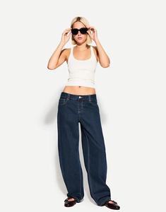 Футболка Bershka без рукавов в рубчик белого цвета