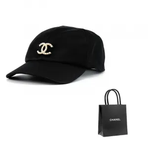 CHANEL Бейсболка женская, Black