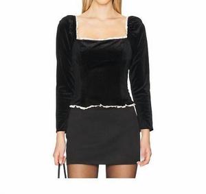 ASTR Элегантная бархатная блузка с квадратным вырезом и длинными рукавами, черного цвета