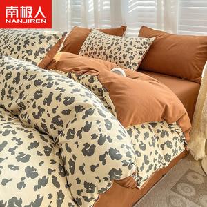 Antarctic Комплект постельного белья 2.0 м, простыня, пододеяльник 200x230 см, махровая ткань, леопардовый принт