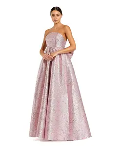 Женское платье из металлизированной парчи без бретелек с большим бантом Mac Duggal, розовый