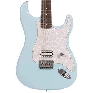 Электрогитара Fender Limited Edition Tom Delonge Stratocaster, Daphne Blue
