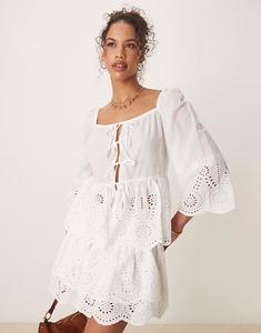 Гламурная бохо-блузка с завязками спереди в стиле ришелье белого цвета Glamorous