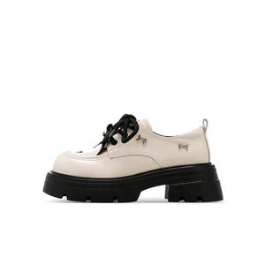 Женские повседневные туфли 5,5 см ST&SAT, Ecru