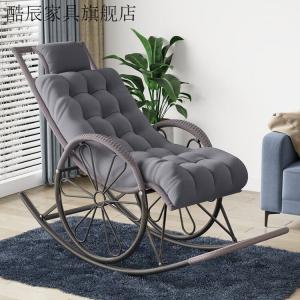 FANCYCHIC Кресло-качалка из ротанга с серебристыми колесами и толстой серой подушкой yinlun gray thick mat