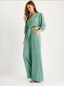 Bianco Lucci Костюм в крапинку зеленого цвета