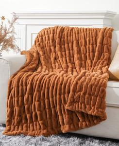 Роскошный двусторонний плед из искусственного кроличьего меха, 50 x 60 дюймов Battilo, Orange