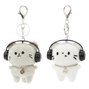 CHUNTUSHU Милые белые наушники Плачущие маленькие рождественские котики Плюшевый кулон 6,5 см высотой