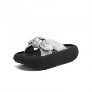 DAPHNE Серебряные женские тапочки-шлепанцы с резиновой подошвой и кожаной аппликацией, цвет Silver