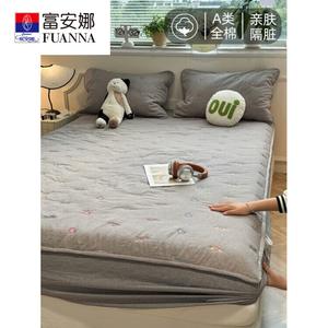 Fuanna Простыня на резинке 180х220 см, класс А, хлопок, стеганая, цвет серый с рисунком Heart Smiley Face