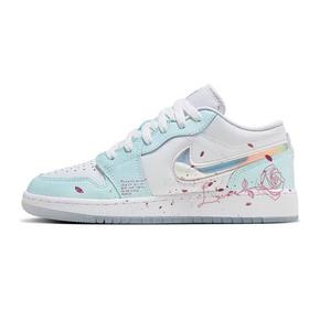 Кроссовки Air JORDAN 1 Vintage Basketball Shoes Women's Low-Top White Blue