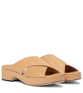 Босоножки Iggy из кожи на платформе By Far, Nude