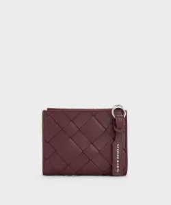 Маленький кошелек Ivette с плетеной верхней застежкой-молнией Charles & Keith, цвет Wineberryred