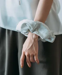 Объемная резинка для волос Nothing And Others, цвет Light Gray