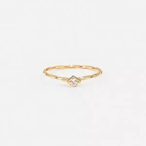 Тонкое кольцо с кристаллом-солитером, легкое, базовое, минималистичное кольцо Bearfruit Jewelry, gold