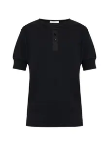Футболка с короткими рукавами и воротом хенли Lemaire, черный