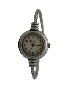 Женские часы с тонким оловянным браслетом и завитками Olivia Pratt, pewter