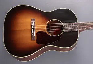 Gibson 1942 Banner LG-2 - Винтажный солнечный взрыв