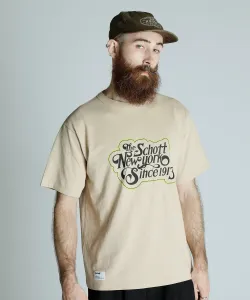 Футболка с рукописным шрифтом