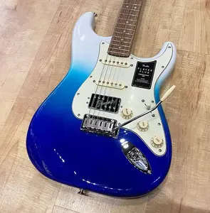 Электрогитара Fender Player Plus Stratocaster HSS 2021 года, цвет Белэр Блю