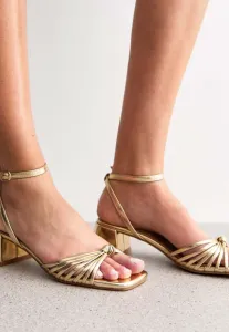 Сандалии на каблуке с узлом и ремешком New Look, Gold-Coloured