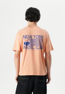 Футболка с принтом JORPADEL CLUB TEE CREW NECK Jack & Jones, коралловый