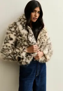 Укороченная зимняя куртка с животным принтом New Look, Brown Pattern