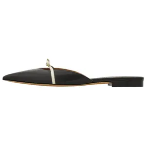 Ferragamo Закрытые тапочки женские черные