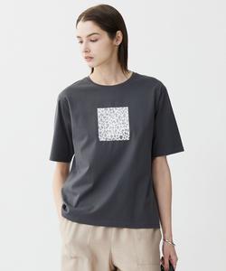 Футболка с логотипом