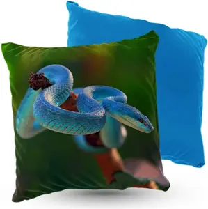 Подушка велюровая PREMIUM с рисунком змеи, синяя, 40x40 см, декоративная с наполнителем, для гостиной, спальни или в подарок, 5made