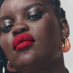 FENTY BEAUTY от Рианны Fenty Icon Velvet Liquid Lipstick FENTY BEAUTY by Rihanna, цвет Bread Winnr