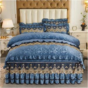 ADOVZ Комплект постельного белья из бархата с кружевной вышивкой
