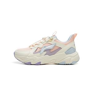 Коллекция Sports Life. Низкие противоскользящие износостойкие кроссовки для детей. Кроссовки Ecru Kids. LINING YOUNG, экрю/оранжевый/фиолетовый