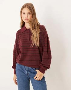Вязаный свитер Gina Tricot с длинными рукавами и воротником-поло в бордово-красную полоску