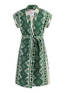 Утепленный жилет IZIA Lange, цвет Grün Wollweiss Stickerei