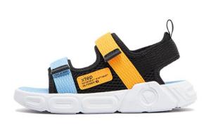 Детские сандалии GS Black/Maoyue Blue Xtep, черный/синий