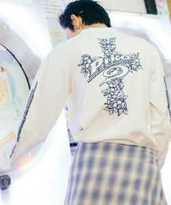 Футболка с длинными рукавами и логотипом в виде цветочного креста, изготовленная на заказ (номер модели 25SS).