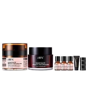 Наборы для ухода за кожей Unisex HBN