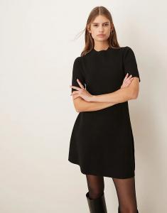 Мини-платье Mango с короткими рукавами и расклешенной юбкой черного цвета