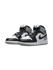 Кроссовки Air Jordan 1 Mid Barons Jordan Kids, черный