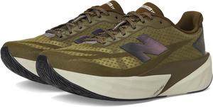 Кроссовки New Balance Women's FuelCell Rebel v5, Woodland/Shipyard/Silver Metallic